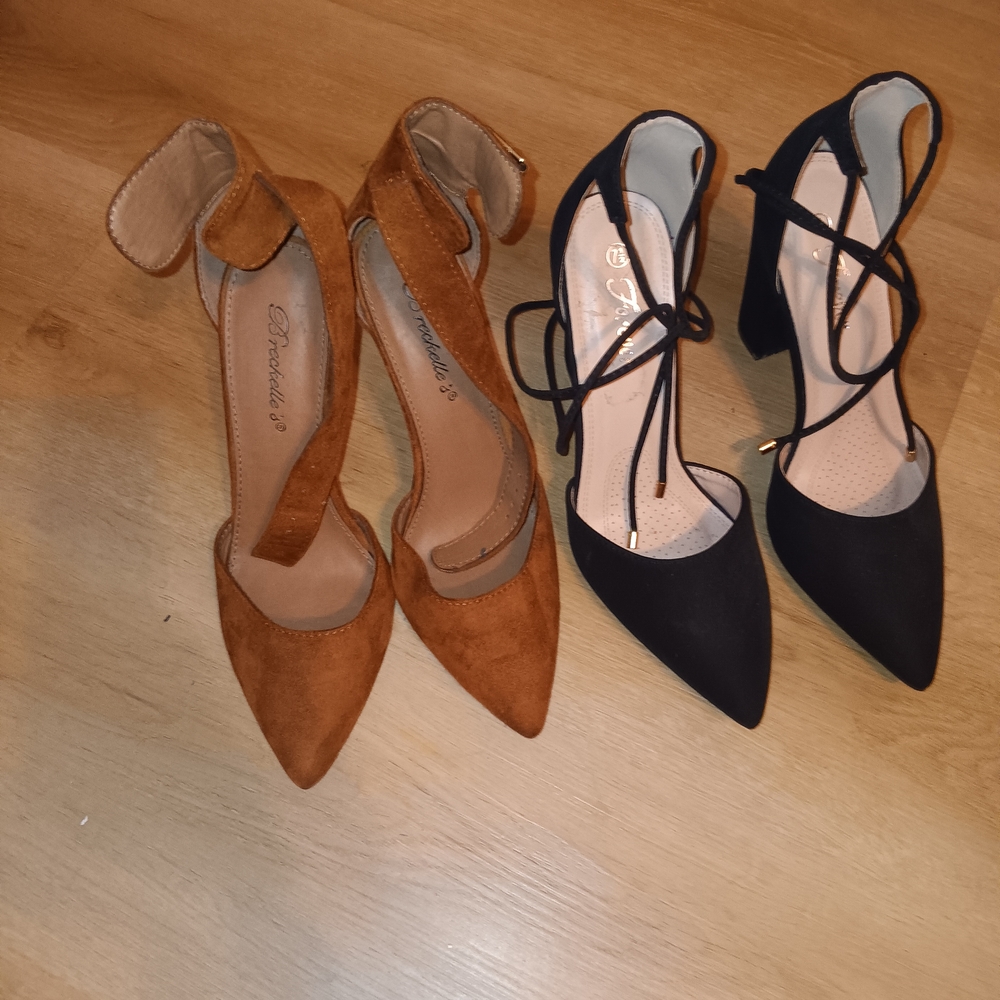 Breckelles Tan Heels And Black Women's Heels